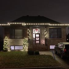 Installation de lumières de Noël à Mirabel 1